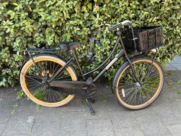 28 inch propal dames fiets met krat beschikbaar voor biedingen