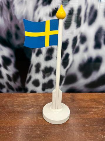 Zweedse Tafelvlag beschikbaar voor biedingen