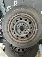 Winterbanden voor o.a ford Ka, tevens ford Ka teab, Auto-onderdelen, Banden en Velgen, Ophalen, 16 inch, Winterbanden, Banden en Velgen