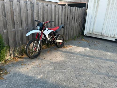 Fantic xe 50 enduro (loopt niet), Fietsen en Brommers, Brommers | Crossbrommers, Gebruikt, Overige merken, Ophalen