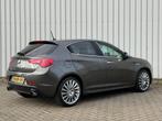 Alfa Romeo Giulietta 1.4 T Business Executive|Automaat|Navi|, Auto's, Euro 5, Zwart, 4 cilinders, Leder en Stof