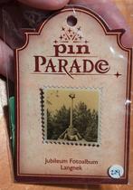 Langnek postzegel pin. Efteling., Verzamelen, Efteling, Ophalen of Verzenden, Zo goed als nieuw, Button of Speldje