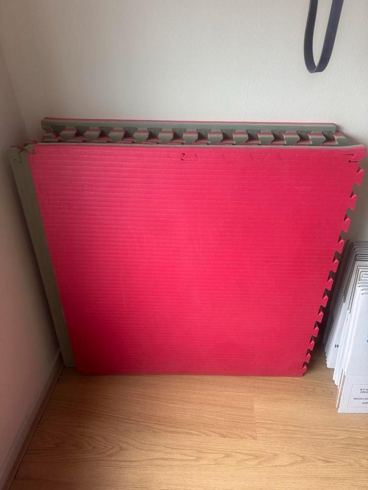 8 Matten Judomat/Speelmat/Stretchmat 1x1m los of samen, Sport en Fitness, Fitnessmaterialen, Gebruikt, Fitnessmat, Ophalen