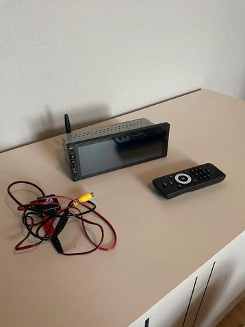 1-DIN Autoradio met CarPlay en afstandsbediening beschikbaar voor biedingen