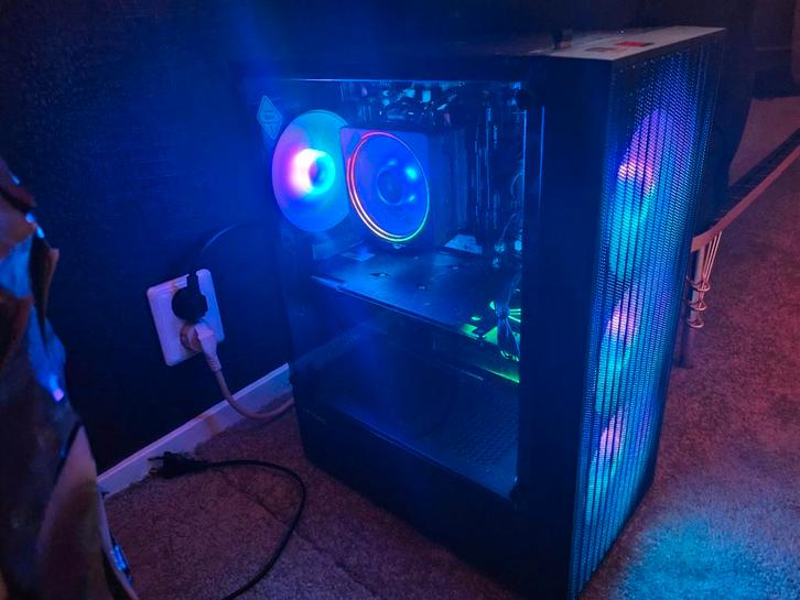 Gaming PC - Ryzen 5, RX580 16GB [ruilen], Computers en Software, Desktop Pc's, Zo goed als nieuw, 3 tot 4 Ghz, HDD, SSD, 16 GB