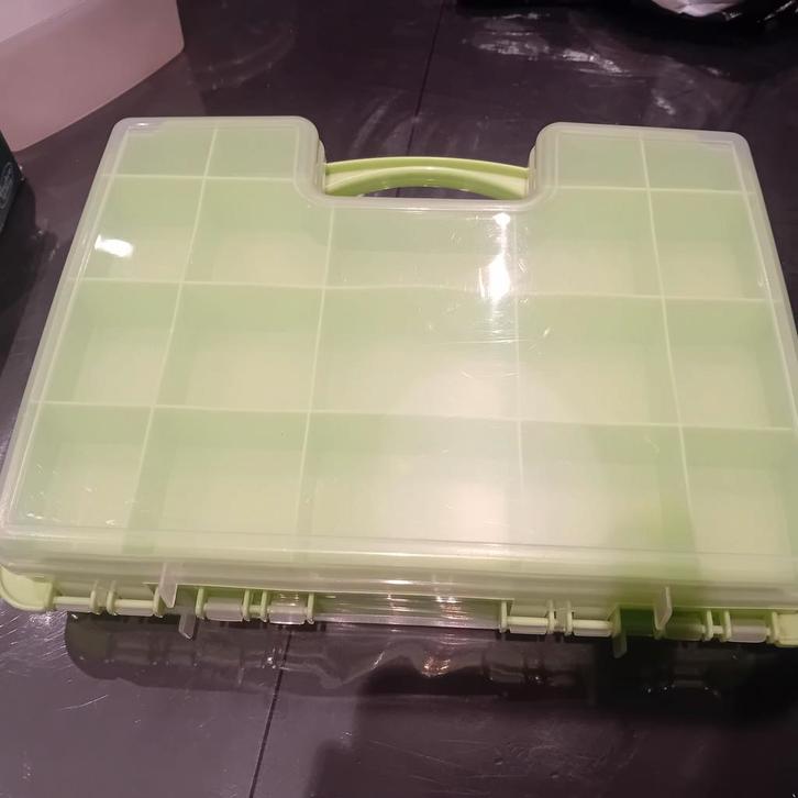 Handige Opbergdoos met Vakken, Doe-het-zelf en Verbouw, Gereedschapskisten, Gebruikt, Ophalen of Verzenden