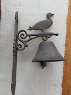 Grote ijzeren bel. Model vogel., Ophalen of Verzenden