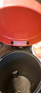 Brabantia prullenbak met pedaal - Rood 3l, Ophalen, Gebruikt, Met pedaal, Minder dan 10 liter