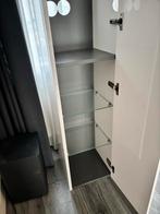 Stijlvolle kolomkast voor extra opbergruimte, Huis en Inrichting, Kasten | Kledingkasten, Ophalen, Met plank(en), Zo goed als nieuw