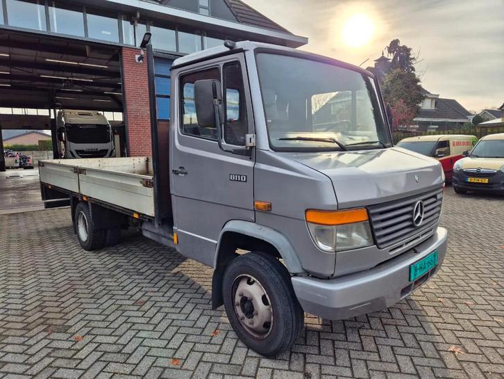 Mercedes-Benz 811.. steel suspension (bj 1993), Auto's, Vrachtwagens, Bedrijf, Te koop, Mercedes-Benz, Diesel, Euro 1, Zilver of Grijs