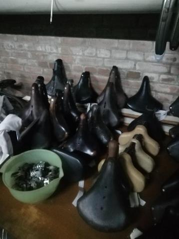 lepper zadels beschikbaar voor biedingen