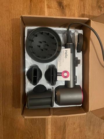 Dyson supersonic föhn beschikbaar voor biedingen