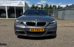 BMW 3-serie Touring 320i Luxury Line, Euro 5, Achterwielaandrijving, 4 cilinders, Handgeschakeld