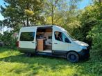 Luxe Zelfbouw Camper huren? Mercedes (Off-Grid & All-Risk), Caravans en Kamperen