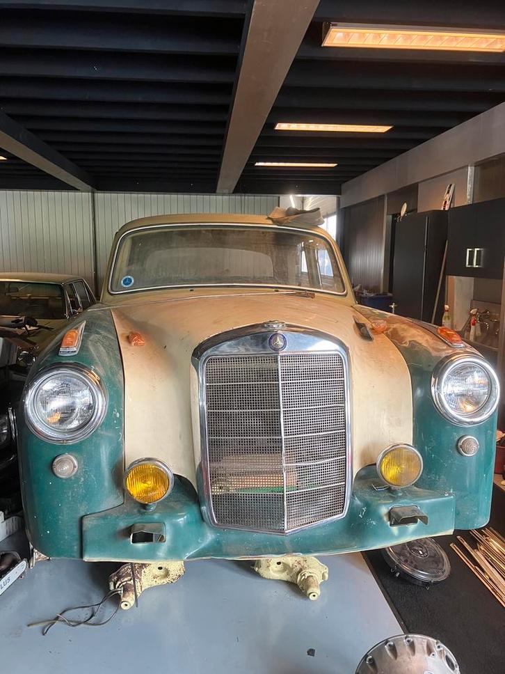 Mercedes Ponton, 220 S uit 1961, project met USA Title, Auto's, Oldtimers, Bedrijf, Mercedes-Benz, Benzine, Sedan, Handgeschakeld