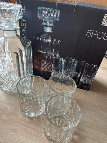 Whiskey Set - Karaf en Glazen beschikbaar voor biedingen