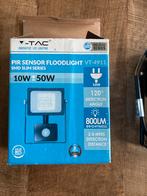 Nieuwe V-Tac LED Floodlight met PIR Sensor VT-4911, Doe-het-zelf en Verbouw, Minder dan 50 watt, Ophalen of Verzenden, Lamp met armatuur