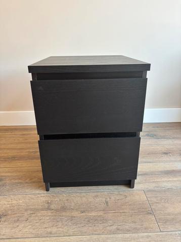IKEA nachtkastje Mälm zwart 