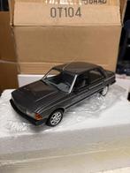 Ottomobile Peugeot 305 GTX Winchester Grey, Hobby en Vrije tijd, Modelauto's | 1:18, Ophalen of Verzenden, Zo goed als nieuw, Auto