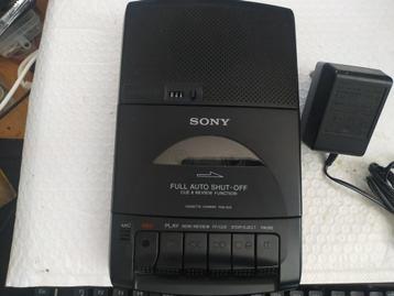 Sony draagbare cassette-corder TCM-939 beschikbaar voor biedingen