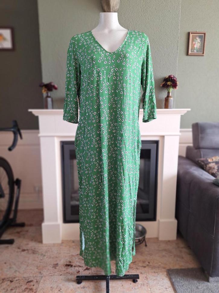 Rosso 35 Rosso35 groene bloemen jurk IT 44 NL 40 gratis v, Kleding | Dames, Jurken, Zo goed als nieuw, Maat 38/40 (M), Groen, Onder de knie