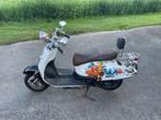 Retro scooter opknapper met kenteken, Fietsen en Brommers, Scooters | Overige merken, Ophalen, Gebruikt, Benzine