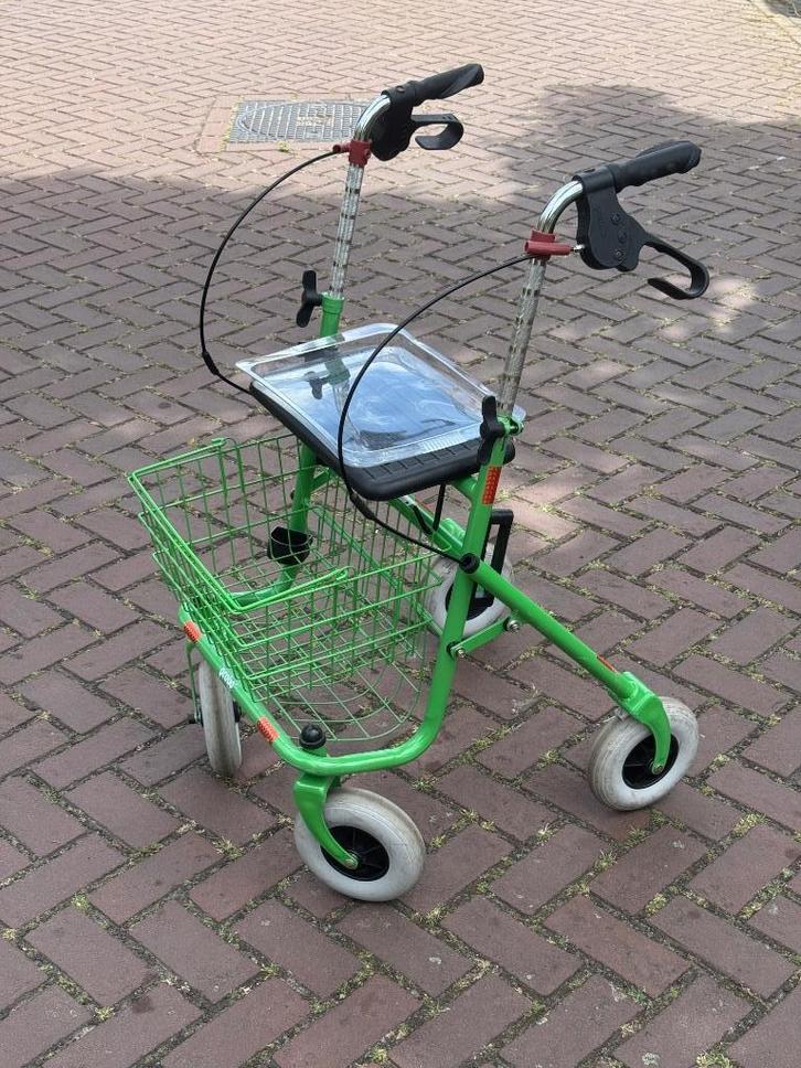 Provo rollator, fris appelgroen, nog geen jaar oud, Diversen, Rollators, Gebruikt, Opvouwbaar, Ophalen