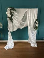 Bruiloft deco- o.a pergola & ezelstandaard, Ophalen, Gedragen, Wit, Accessoires