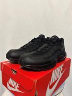 NIEUW IN DOOS! Maat 47,5 - Nike Air Max 95 Triple Black, Kleding | Heren, Verzenden, Zwart, Nike, Nieuw