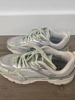 Sneakers Mercer-Amsterdam Re-run sneaker zilver groen 41, Ophalen of Verzenden, Zo goed als nieuw, Sneakers of Gympen