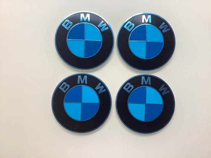 4 emblemen BMW origineel 70 mm wieldoppen naafdoppen nieuw, Auto diversen, Wieldoppen, Nieuw, Verzenden