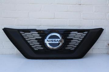 Grill Nissan Qashqai J11 Facelift 'zwart' Origineel + Camera