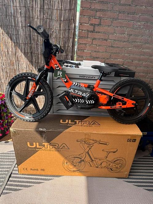 ‼️NIEUW‼️KTM LOOK Elektrische Loopfiets 16 inch 10/22 Km/h, Kinderen en Baby's, Speelgoed | Buiten | Voertuigen en Loopfietsen