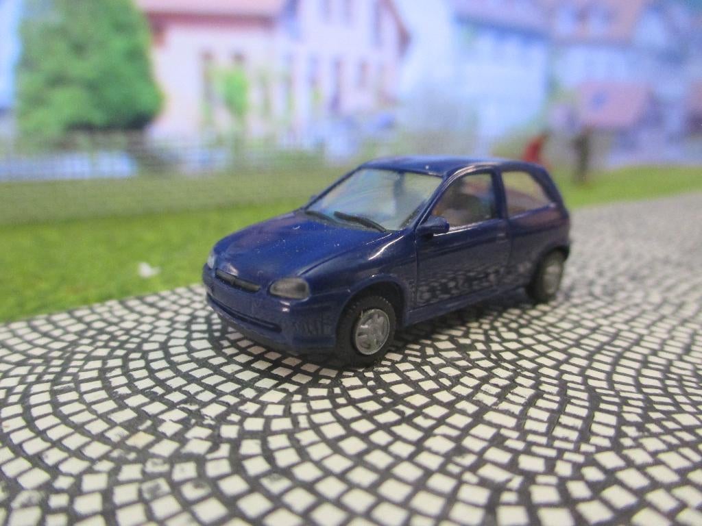 Opel Corsa B GSi - Herpa 1997 Facelift model blauw, Hobby en Vrije tijd, Modelauto's | 1:87, Ophalen of Verzenden, Zo goed als nieuw