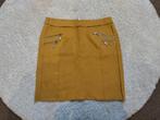 Okergeel rokje maat L, Kleding | Dames, Rokken, Geel, Maat 42/44 (L), Ophalen of Verzenden, Gedragen