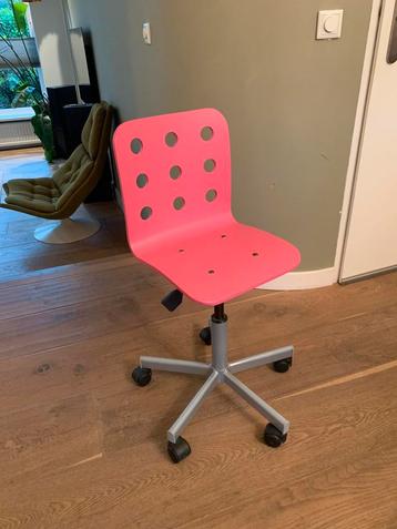 Bureaustoel kind roze beschikbaar voor biedingen