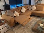 Montel Sofa with Electric Recliner. Gold colour. As new., Huis en Inrichting, Banken | Sofa's en Chaises Longues, Ophalen, Overige materialen
