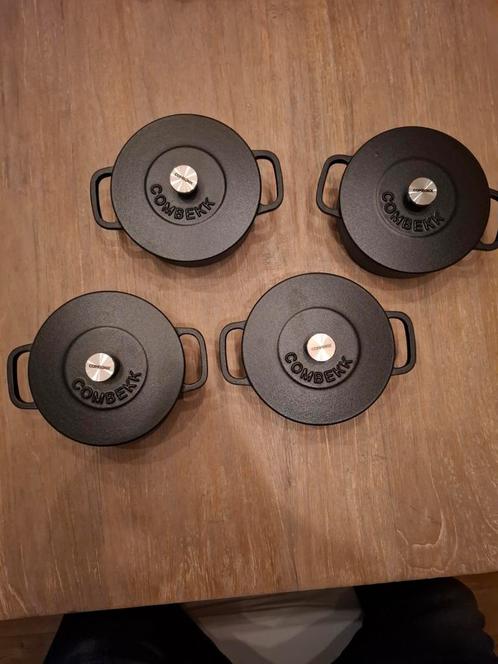44 comebekk mini dutchovens diverse kleuren, Huis en Inrichting, Keuken | Potten en Pannen, Nieuw, Koekenpan of Braadpan, Gietijzer