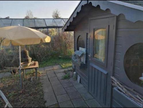 Te koop: Prachtige moestuin met tuinhuis en kas, Tuin en Terras, Overige Tuin en Terras, Gebruikt, Ophalen of Verzenden