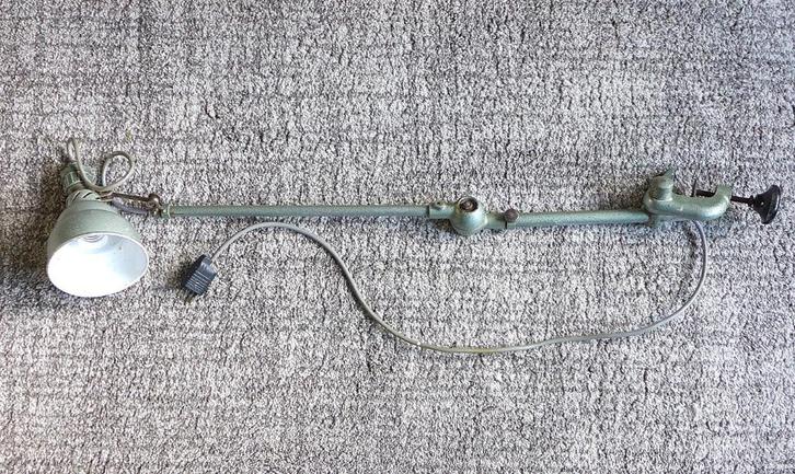 vintage Franse industriele lamp Lumina, Huis en Inrichting, Lampen | Tafellampen, Gebruikt, 75 cm of meer, Metaal, Verzenden