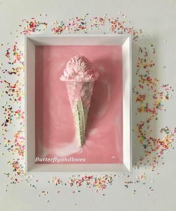 Uniek 3D IJshoorn ijs ijsje roze wit lijstje cadeau Epoxy  beschikbaar voor biedingen