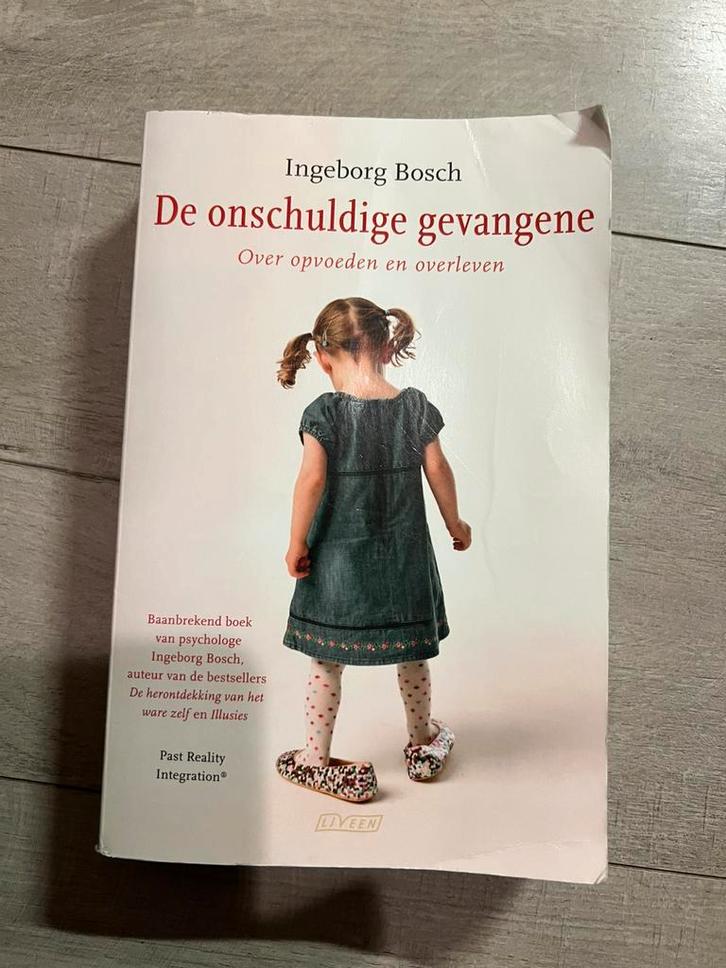 Ìngeborg Bosch De onschuldige gevangene over opvoeden, Boeken, Psychologie, Gelezen, Ontwikkelingspsychologie, Ophalen of Verzenden
