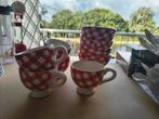 Homies servies Marieke rood-wit geruit, Gebruikt, Keramiek, Ophalen of Verzenden, Overige stijlen