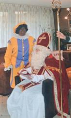 2 COMPLETEN SINTERKLAAS PAKKEN 2X PIETE, Diversen, Sinterklaas, Ophalen of Verzenden