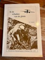 Veenstra - In de schaduw van de glorie - Vliegtuigbergingen, Boeken, Zo goed als nieuw, 1945 tot heden, Luchtmacht, S.L. Veenstra