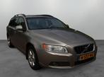 Volvo V70 2.5T Momentum, Auto's, Beige, Bruin, Leder en Stof, 2521 cc