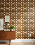 6937 Grafisch tulppatroon behang in warme bruintinten swiet, Ophalen of Verzenden, 50 tot 75 m², Bruin