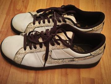 Nike SB MC Hammer maat 43 beschikbaar voor biedingen
