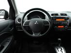 Mitsubishi Space Star 1.2 Intense Automaat | Keyless entry |, Auto's, Mitsubishi, Stof, Gebruikt, 200 kg, Zwart