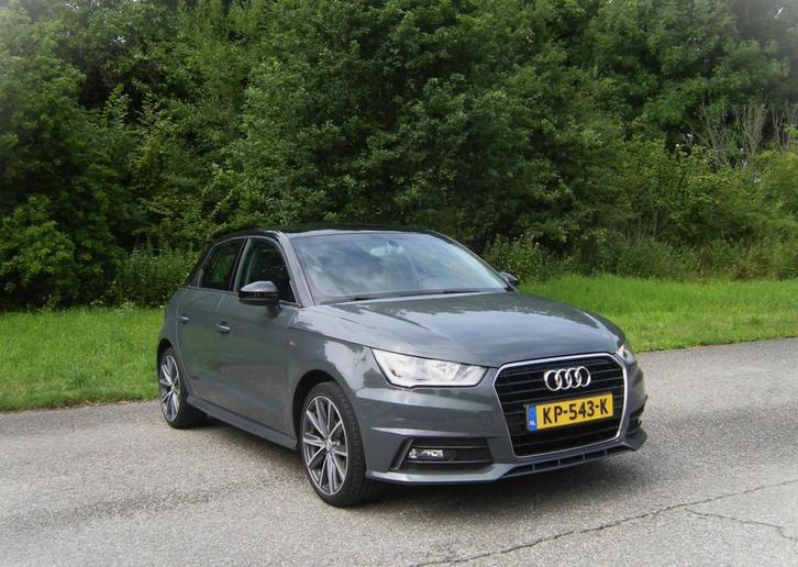Audi A1 Sportback 1.0 TFSI Adrenalin . Two tone . Navigatie, Auto's, Audi, Bedrijf, Te koop, A1, ABS, Airbags, Airconditioning